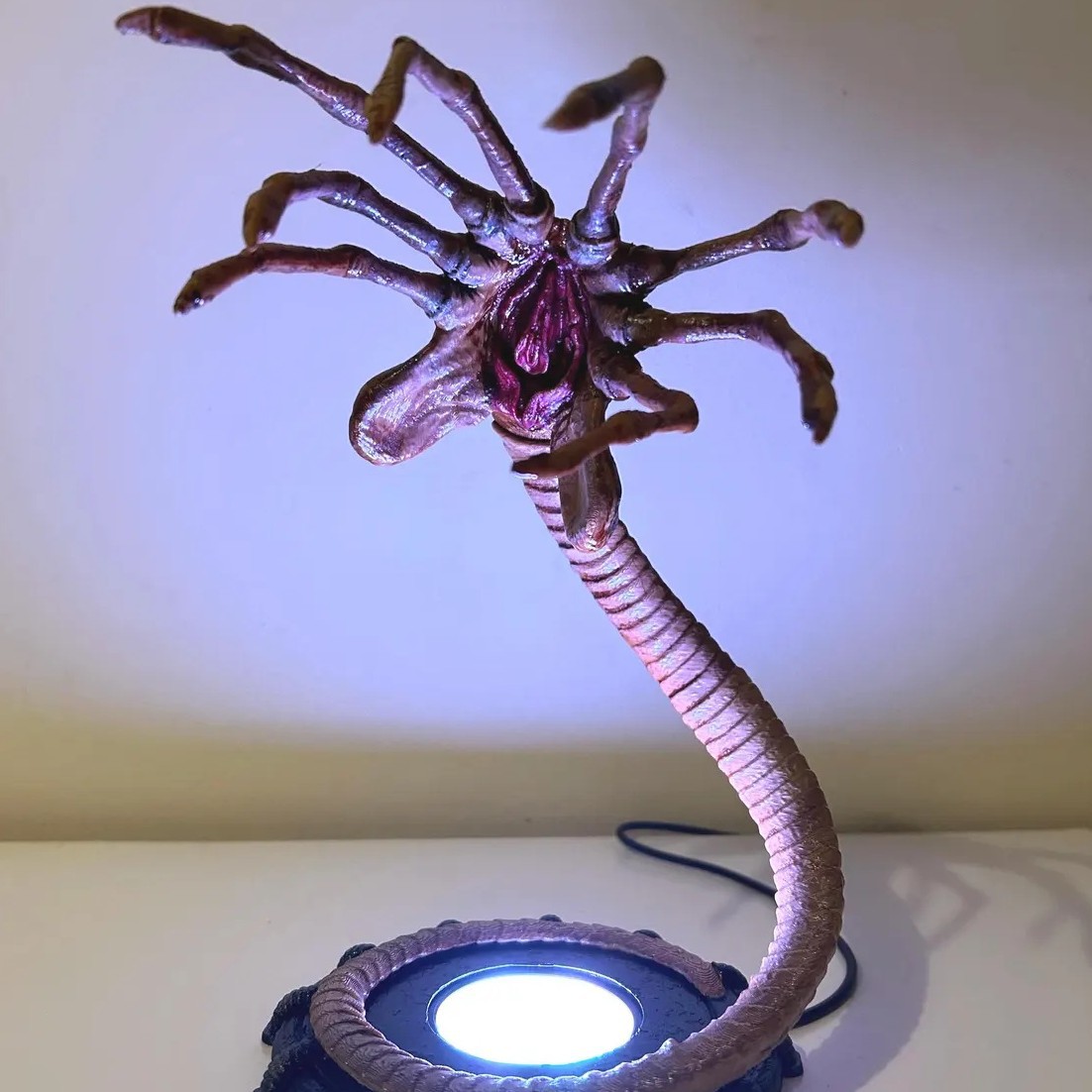 Alien Facehugger Lamp Nightlig - đánh giá và giá Home Decor Lamp