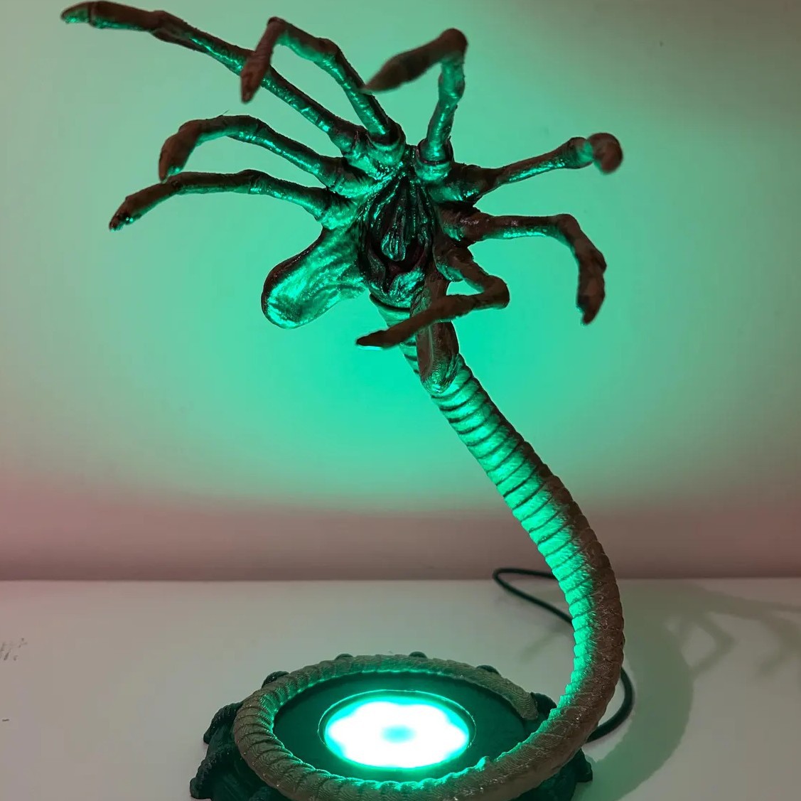 Alien Facehugger Lamp Nightlig - đánh giá và giá Home Decor Lamp