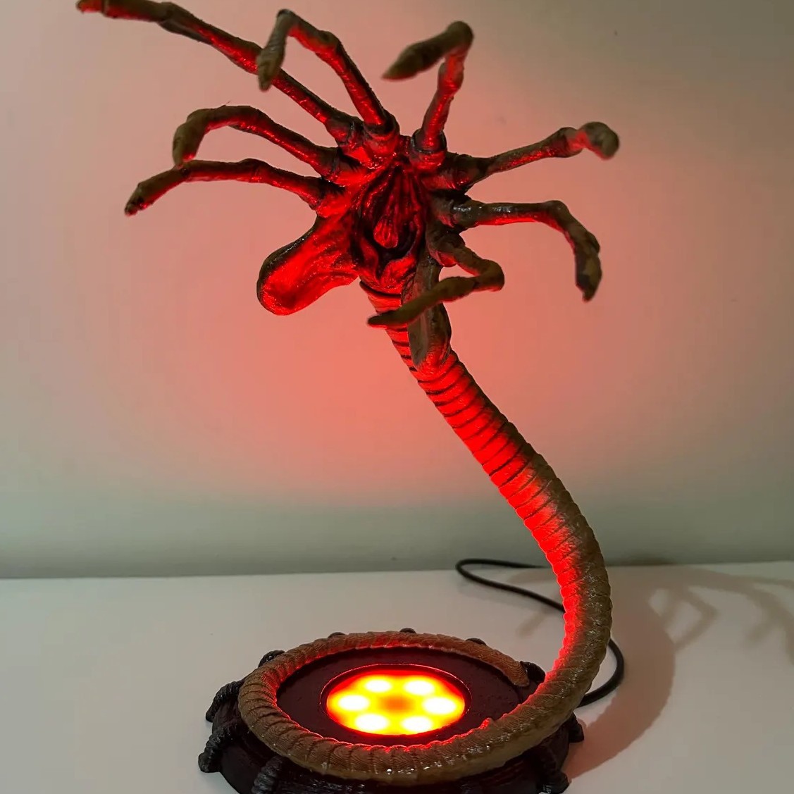 Alien Facehugger Lamp Nightlig - đánh giá và giá Home Decor Lamp